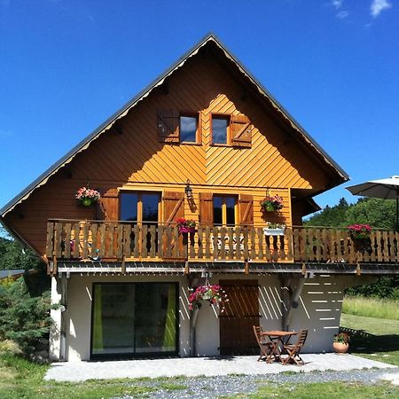 Chalet Entre Lac Et Volcan Мюроль Экстерьер фото