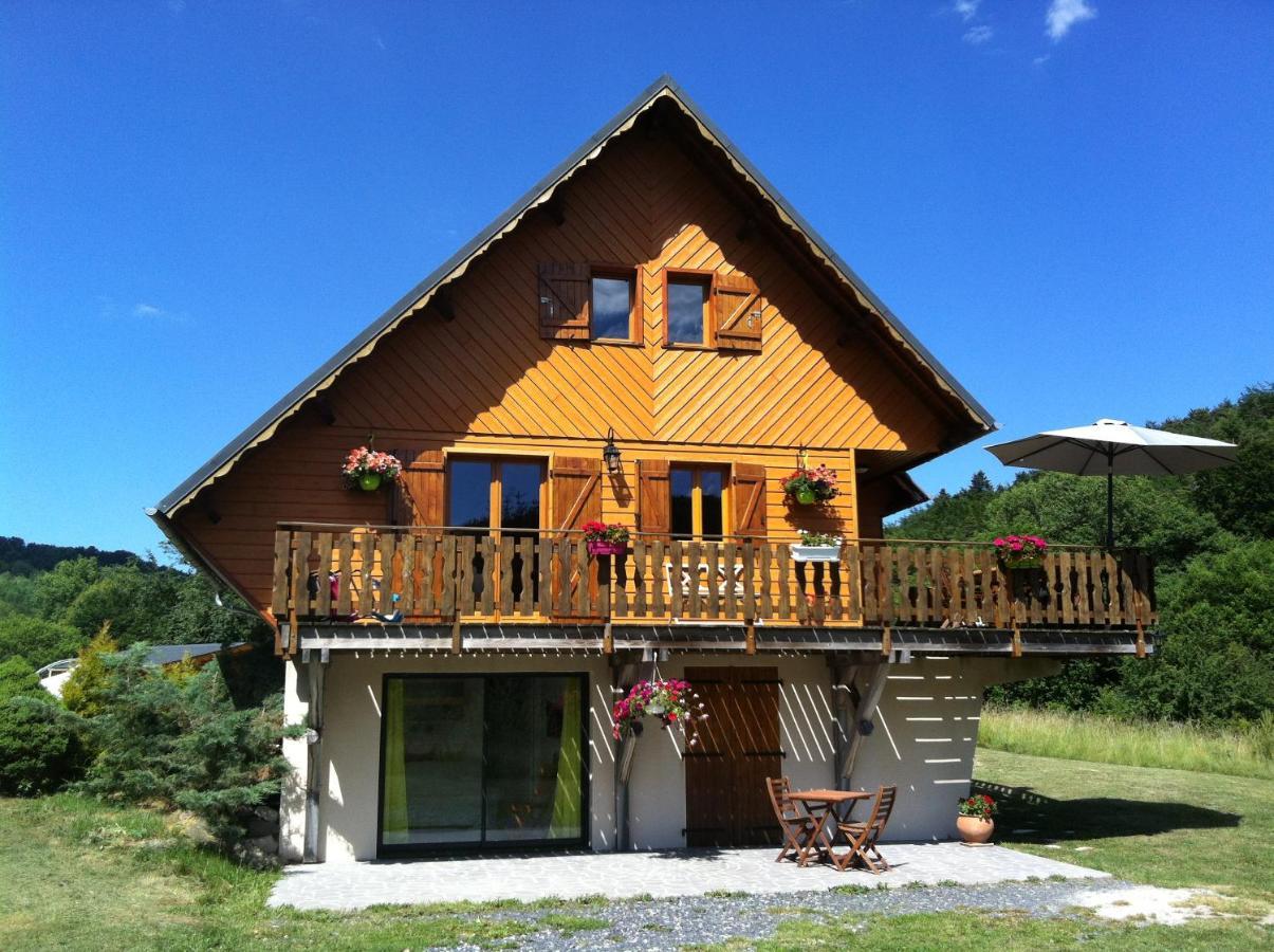 Chalet Entre Lac Et Volcan Мюроль Экстерьер фото